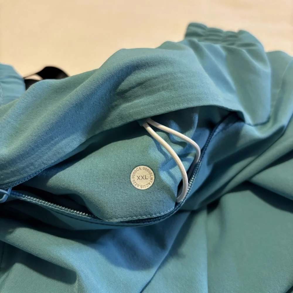 Men’s Lululemon Channel Cross Swim Short *5" - Picture 9 of 13